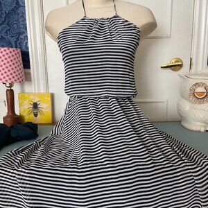 Isaac Mizrahi Halter Chiffon Dress Size 2-4, Garden Party, Wedding Guest